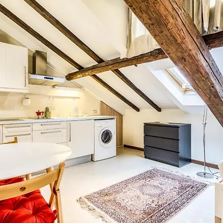 Comunicanti Rinnovati - Vercelli Apartment *