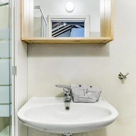 Apartment Comunicanti Rinnovati - Vercelli Milan