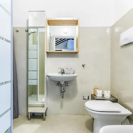 Apartment Comunicanti Rinnovati - Vercelli *
